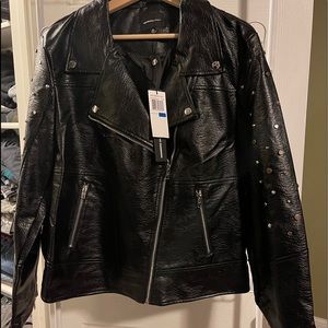 Members Only - Women's Faux Leather Studded 
Biker Jacket Size XL
